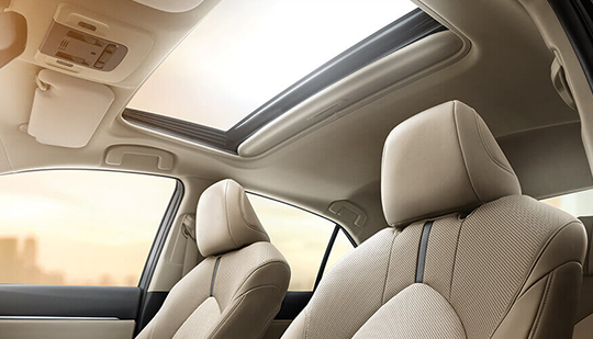 Toyota Camry 2021 TILT & SLIDE MOON ROOF